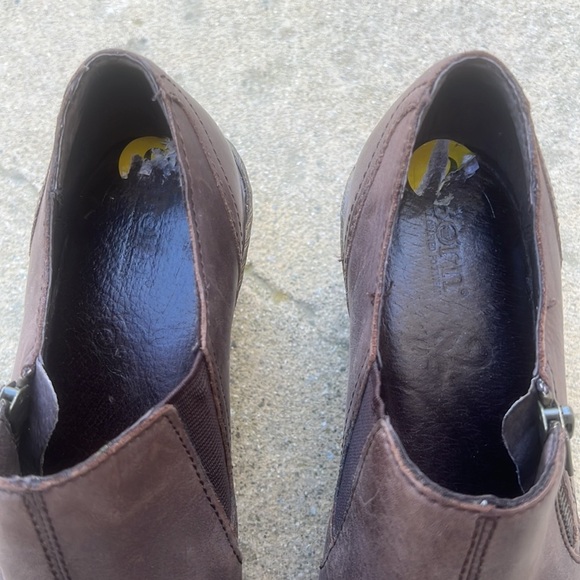 Born Madigan Brown Leather Women's Bootie Size 9 - Picture 5 of 11